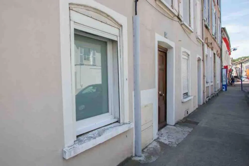 Le Mini Nid, Acces Terrasse De L'Etablissement Apartment Rives  Rives (Isere)